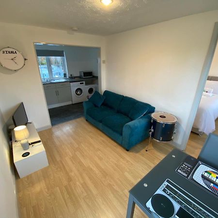 The Drum Room Holiday Apartment Near Horsham Southwater Ngoại thất bức ảnh